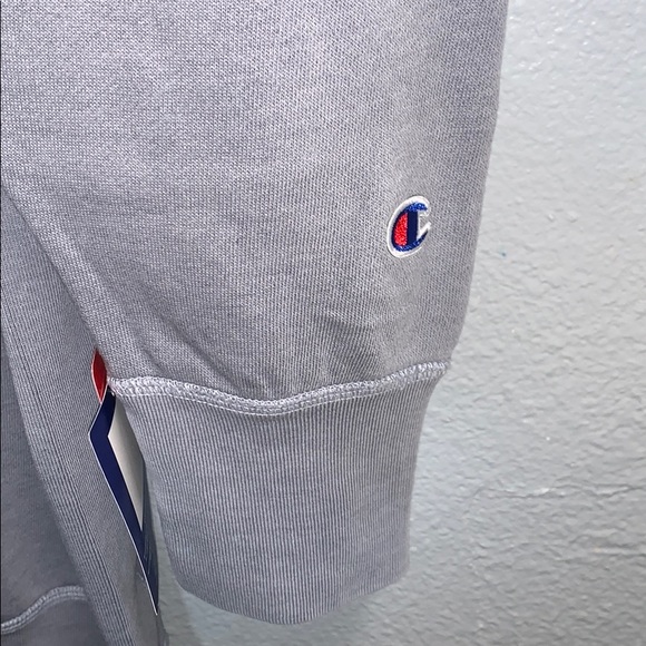 New 🔥 Champion SweatShirt XL - Picture 5 of 6